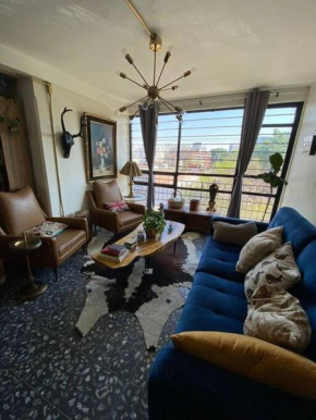 Stunning apartment with spacious private rooftop!